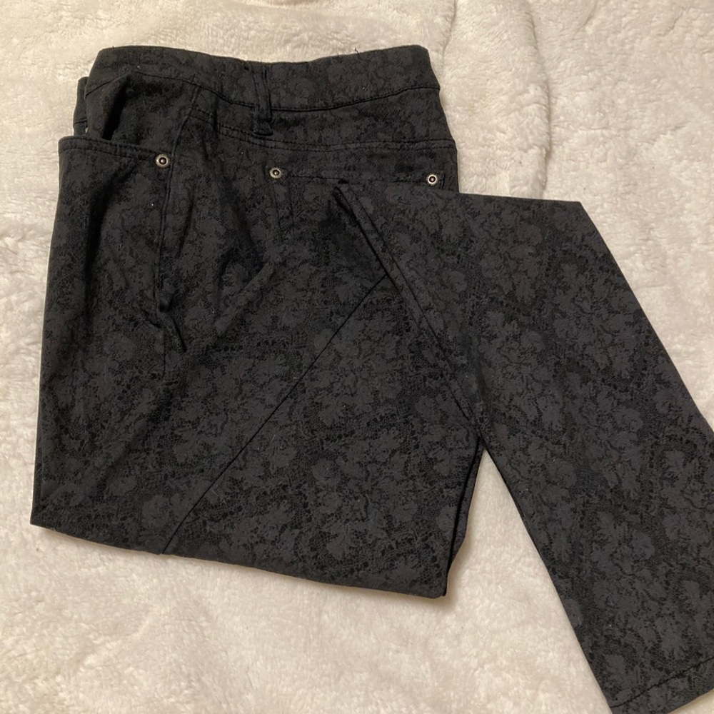 Black lace printed Massini Jeans Sz 6